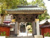 おい辞意なり神社：楼門